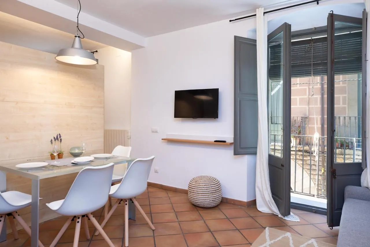 Flateli Ballesteries 26 A Girona Apartament